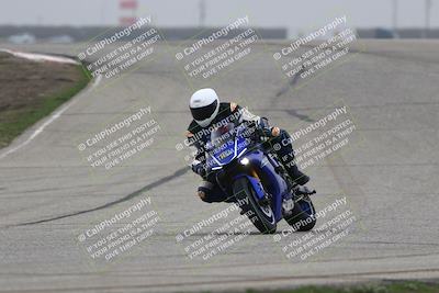 media/Nov-29-2025-TrackDaz (Sat) [[10ae2d9bce]]/B Group/Session 3 (Outside Grapevine)/